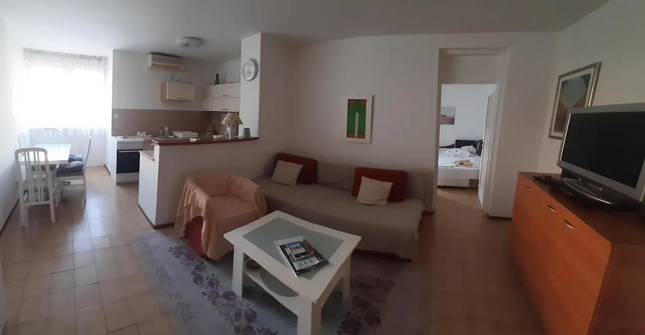 Holiday Apartments Palit, Rab - 20000 0*, Palit